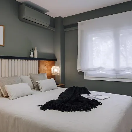 Nava - 3 Bedrooms In Sant Gervasi Lejlighed Barcelona