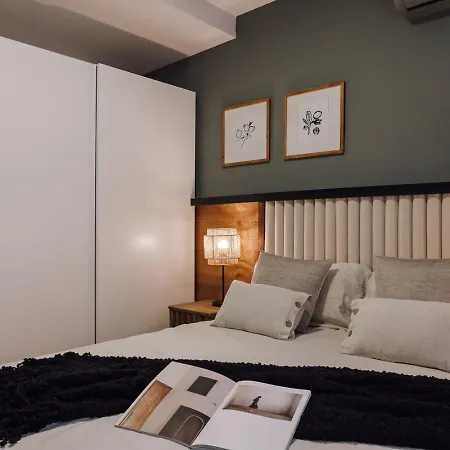 Nava - 3 Bedrooms In Sant Gervasi Lejlighed *