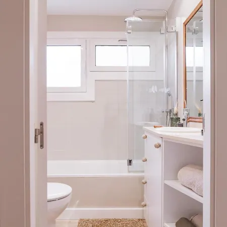 Nava - 3 Bedrooms In Sant Gervasi Barcelona